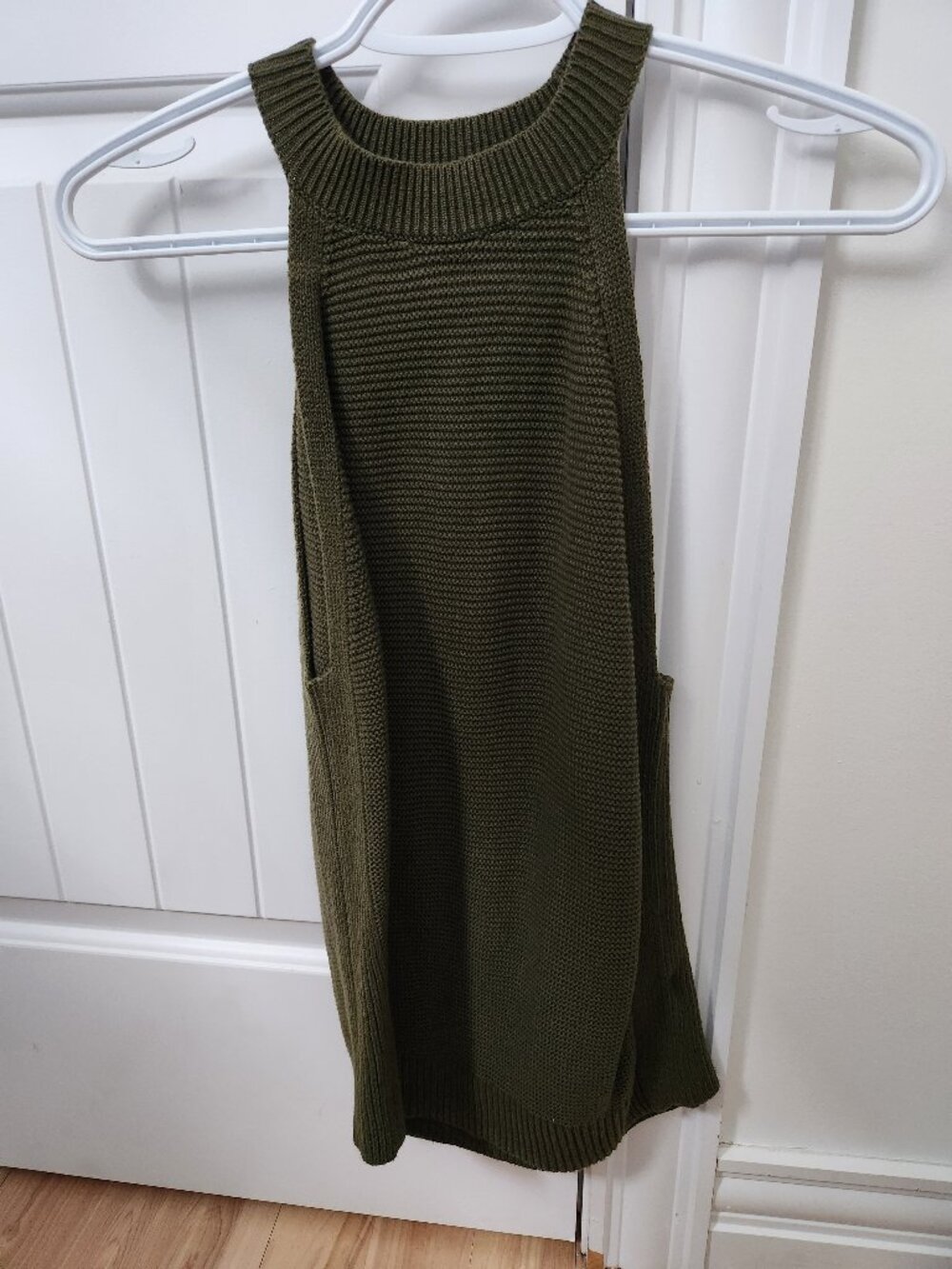 Banana Republic Knit Tank Top